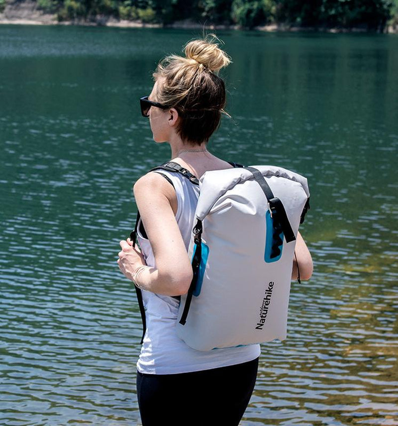 Water Resistant Hiking Travel Bag